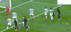 1720146279054048701.gif arg ecu 5.gif